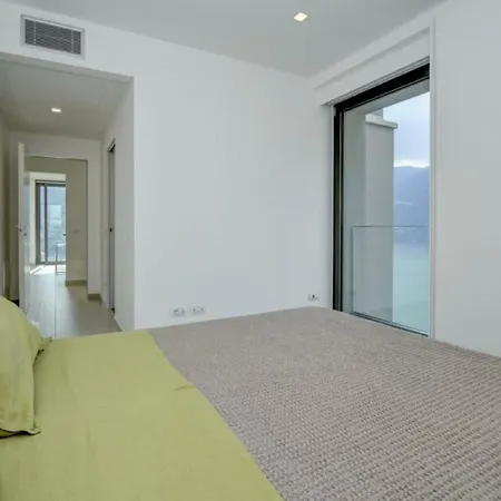 Holiday home 4-bedroom In Como, Lombardy *